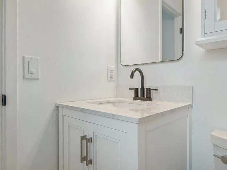 1416 Palm Blvd S — Photo 21