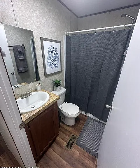 1615 Oak Ridge Dr SW — Photo 11