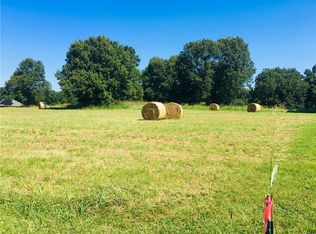 W John Garrison Rd, Fayetteville, AR 72704