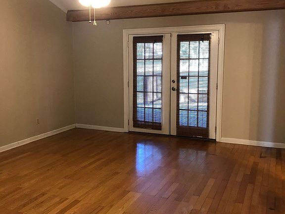 4th image of 343 Edisto Dr