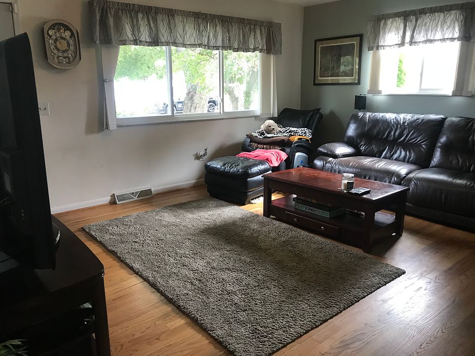 1st image of 7861 New Hope St