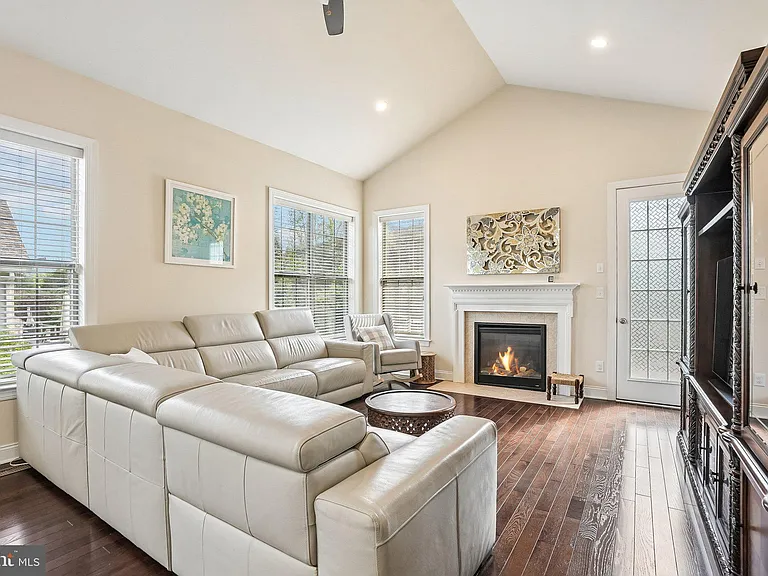 3045 Rainer Rd — Photo 14