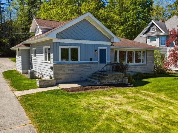 133 W Maple St, Sturgeon Bay, WI 54235