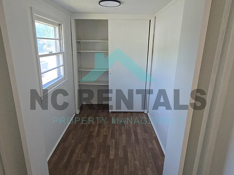 1314 Front St — Photo 4