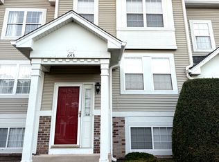 643 Holiday Ln, Hainesville, IL 60073