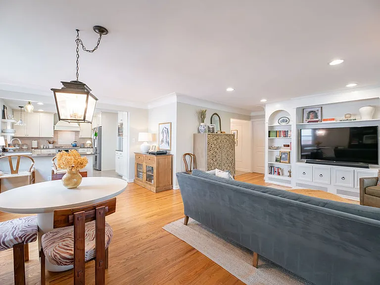 23213 Fairmount Blvd — Photo 14