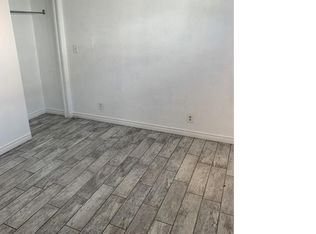 1412 E Carson Ave, Las Vegas, NV 89101
