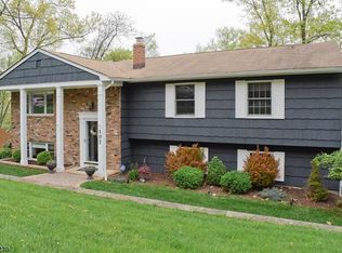 107 Sun Valley Way, Morris Plains, NJ 07950