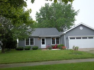 1713 N Ryan St, McHenry, IL 60050
