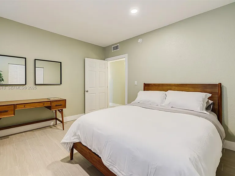 1018 Meridian Ave #2 — Photo 19