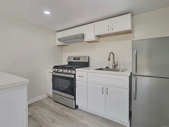 4th image of 10737 Palm Row Dr