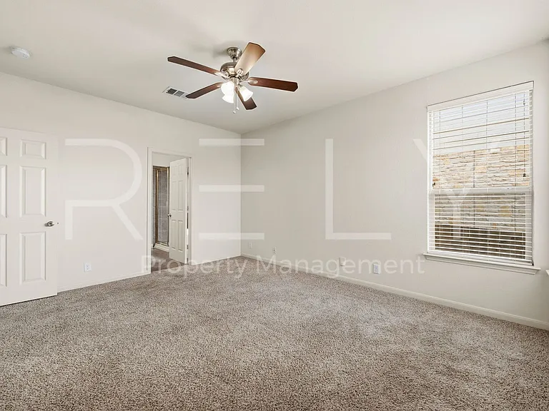 1405 Sunny Meadows Loop — Photo 20