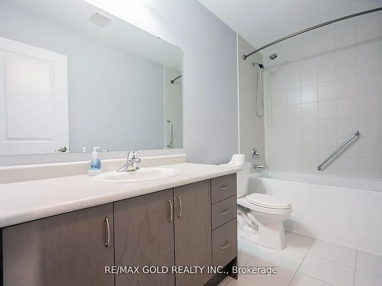 4064 Maitland St — Photo 22