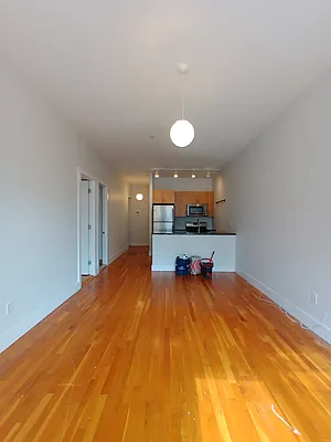 Rented by City Vista Inc | media 3