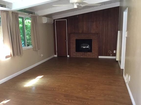 3rd image of 431 B Ave