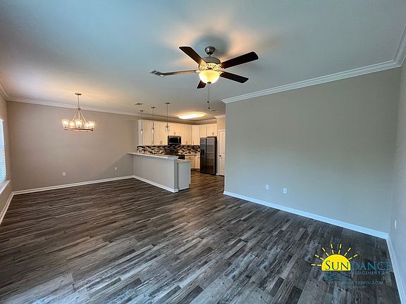 2nd image of 348 Fir Ave
