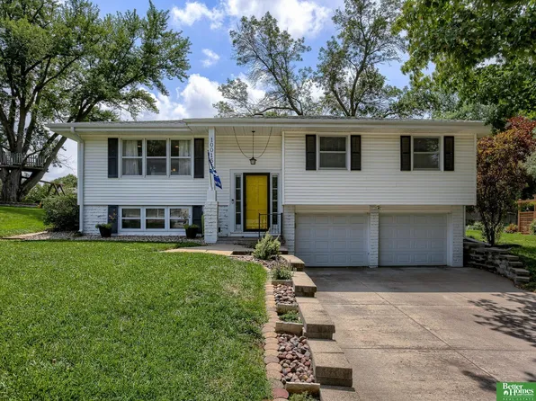 10015 Pinkney St, Omaha, NE 68134