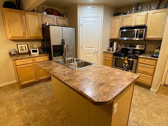 4th image of 1227 N Cattail Dr E