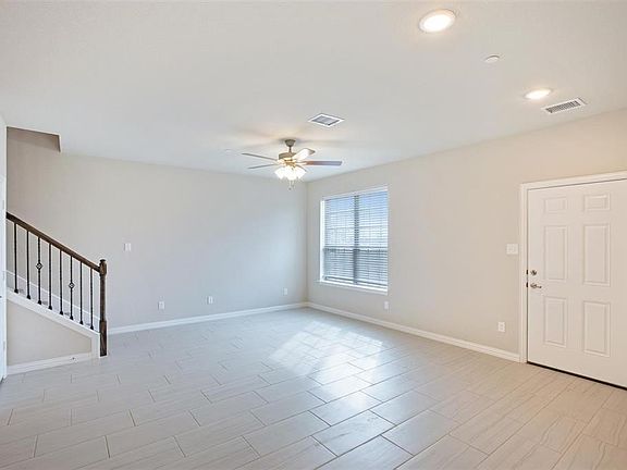 5th image of 2220 Canongate Dr