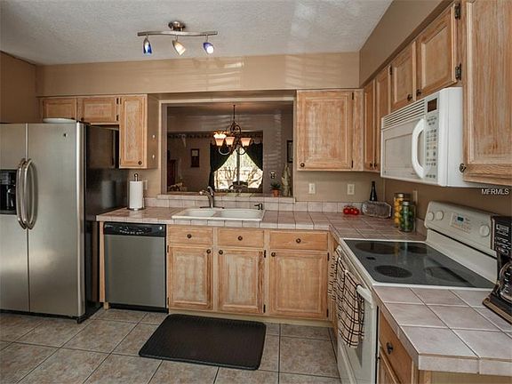 3rd image of 4234 E Weeping Willow Cir
