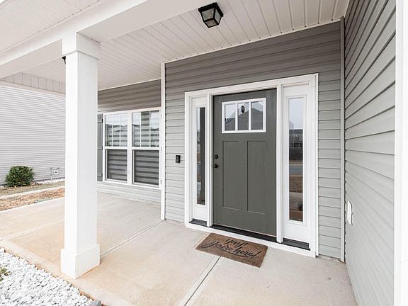 2nd image of 8045 Cozy Knoll