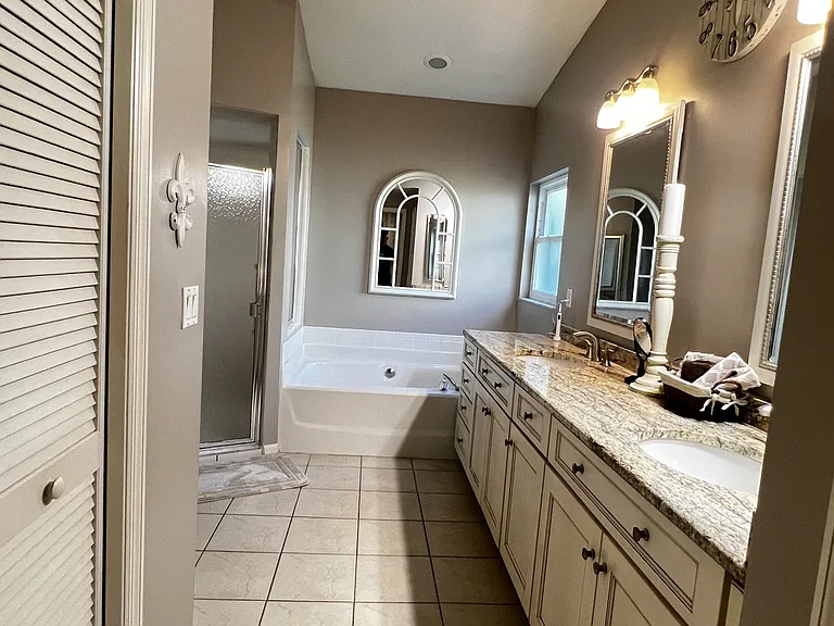 9421 Old Hickory Cir — Photo 14