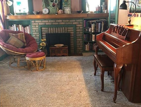 4th image of 26 Pinehurst Ave