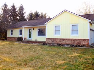 11912 Creekside Ln, Brighton, MI