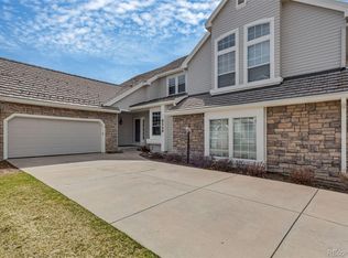 8240 S Seabrook Ln, Littleton, CO 80120