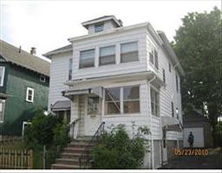 2nd image of 9 Clematis St
