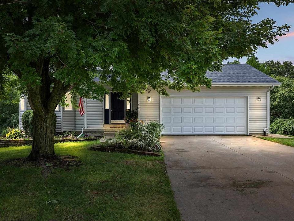 1st image of 700 Andrews Ct