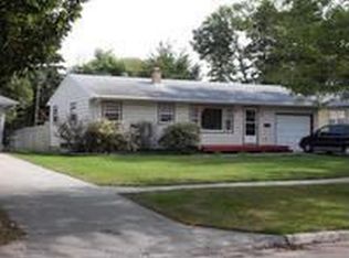 842 3rd St N, Wahpeton, ND 58075