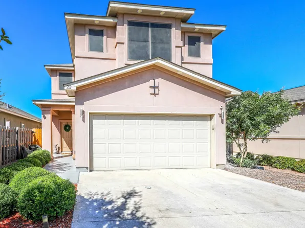 205 Aquero Blvd #22, Laredo, TX 78045