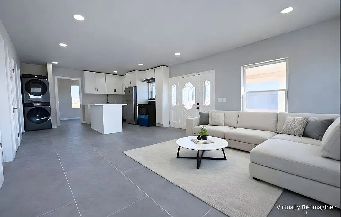 3 bed, 1073 sqft, $2,095 — Photo 4
