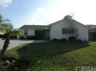 16648 Kinzie St, North Hills, CA 91343