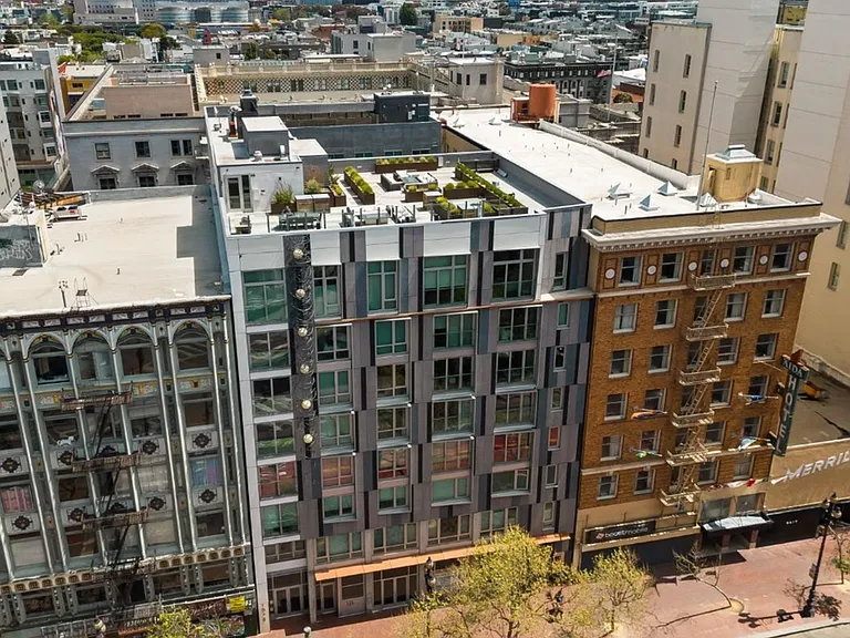 1075 Market St — Photo 13