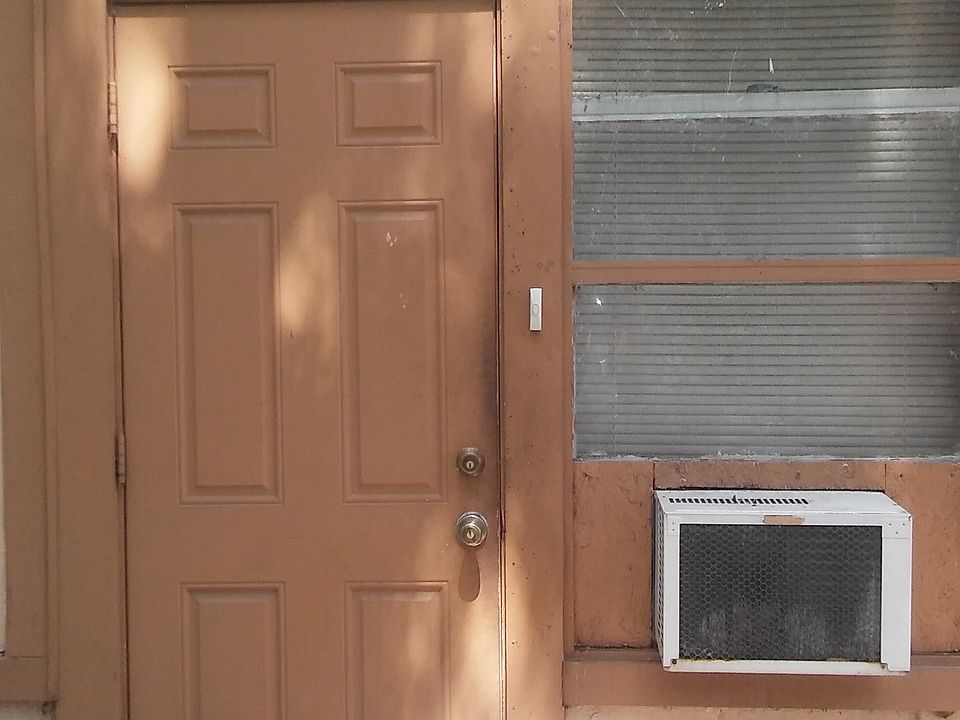 2nd image of 4203 Colony Way