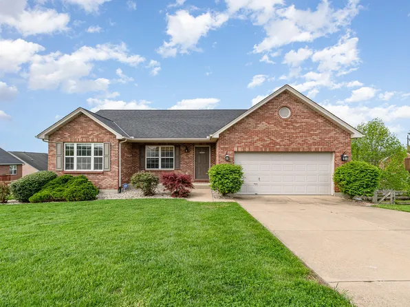 2555 Congress Dr, Hebron, KY 41048
