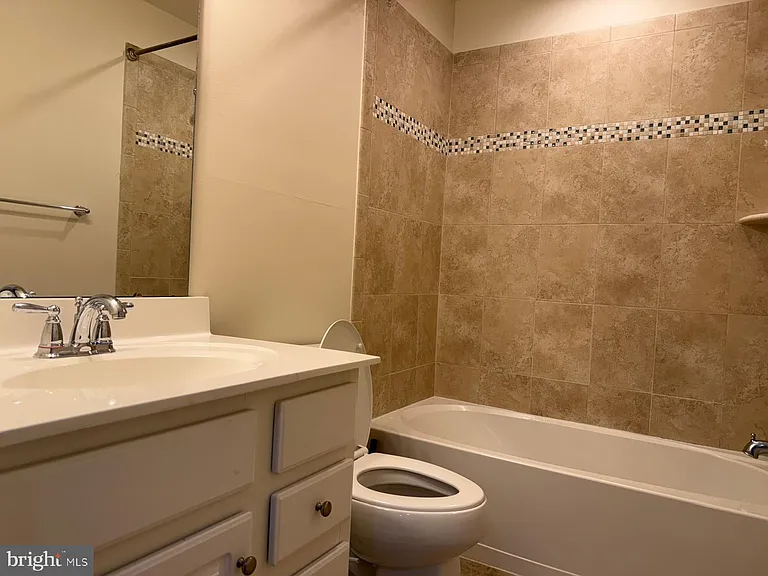 1 Warbler Ct — Photo 6