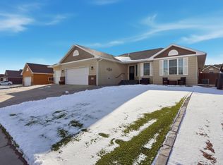 10161 Ventura Ln, Summerset, SD 57718