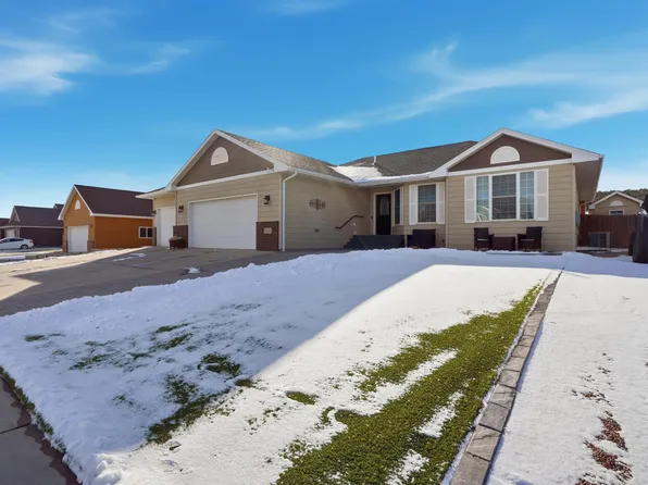 10161 Ventura Ln, Summerset, SD 57718