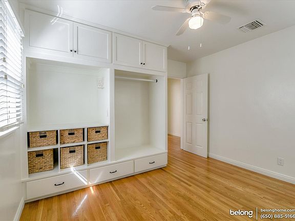 4th image of 1329 N Avenue 45