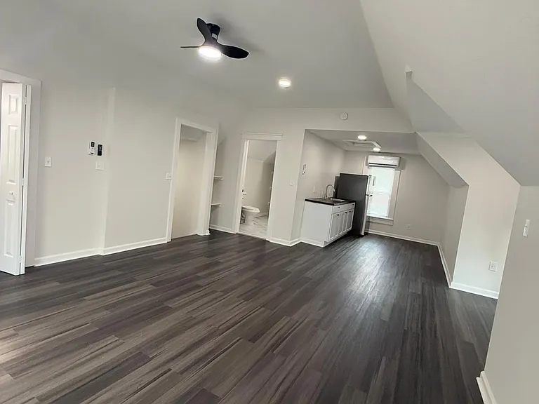 4125 State Line Rd — Photo 16