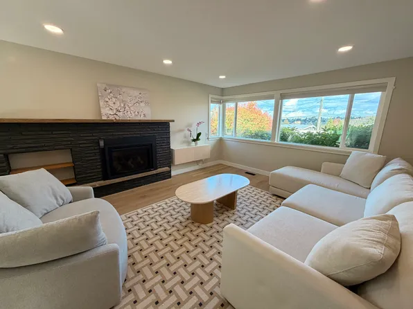 2615 26th Ave W, Seattle, WA 98199