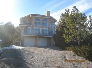 41 Whispering Pines Rd, Tijeras, NM 87059