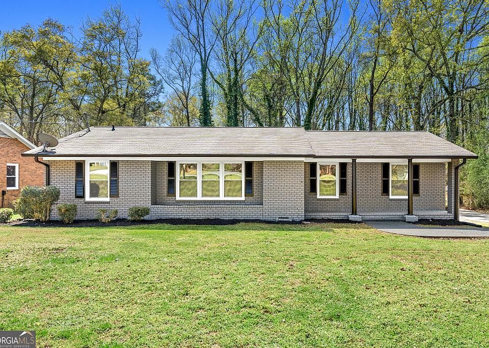 1st image of 624 Pine Valley Dr