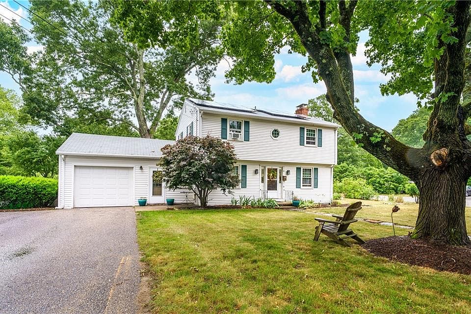 1st image of 66 Oakdale Rd