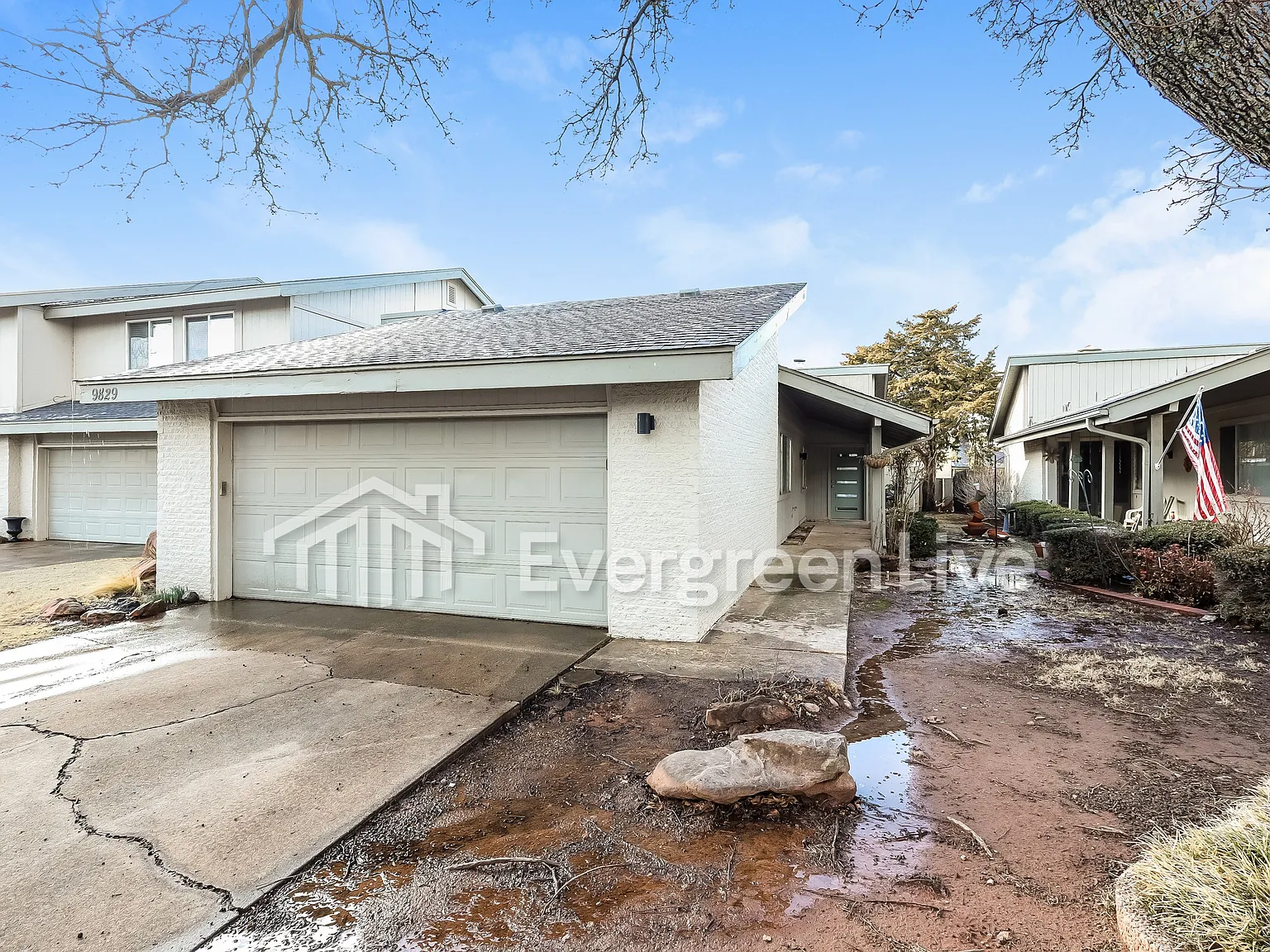 3 bed, 2.0 bath, 1412 sqft, $1,495 — Photo 3