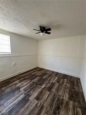 2325 Wilton St #A — Photo 4