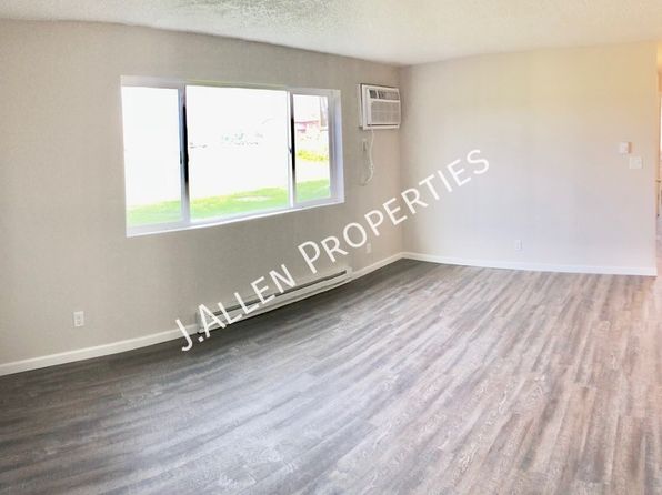 1804 Parker Cir #D, Norfolk, NE 68701